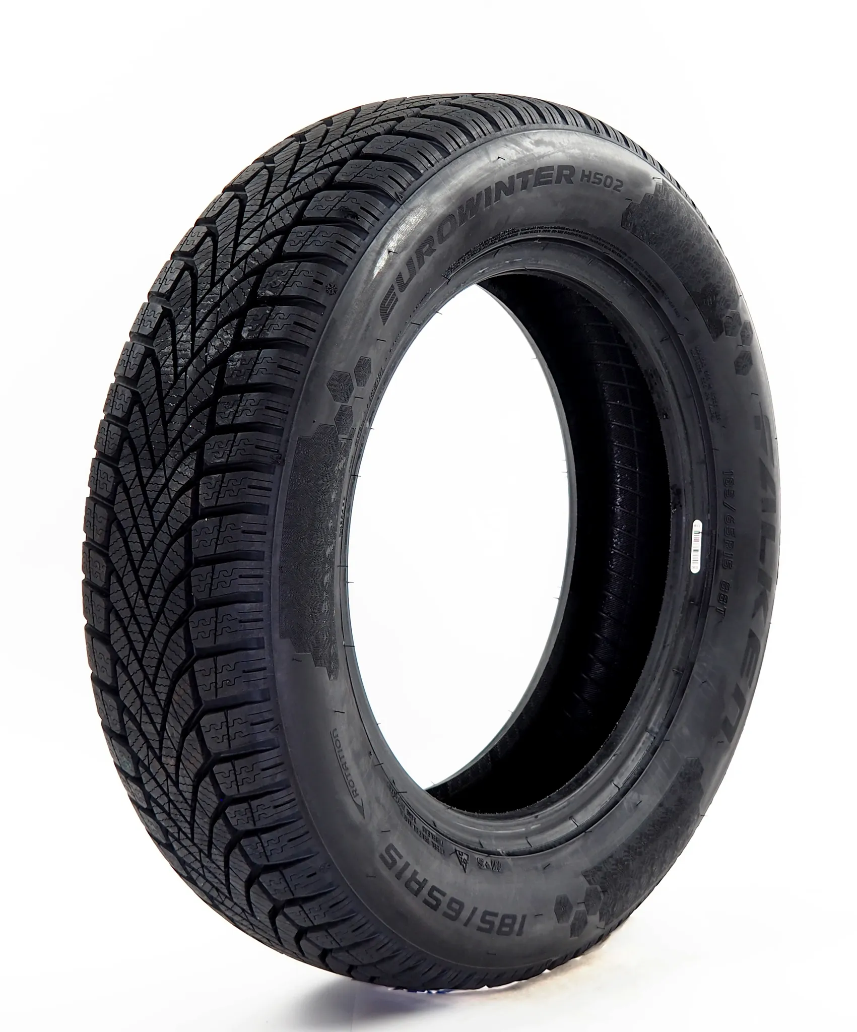 Falken 145/65 R15 EUROWINTER HS02 72T DOT2024 - obrazek 2