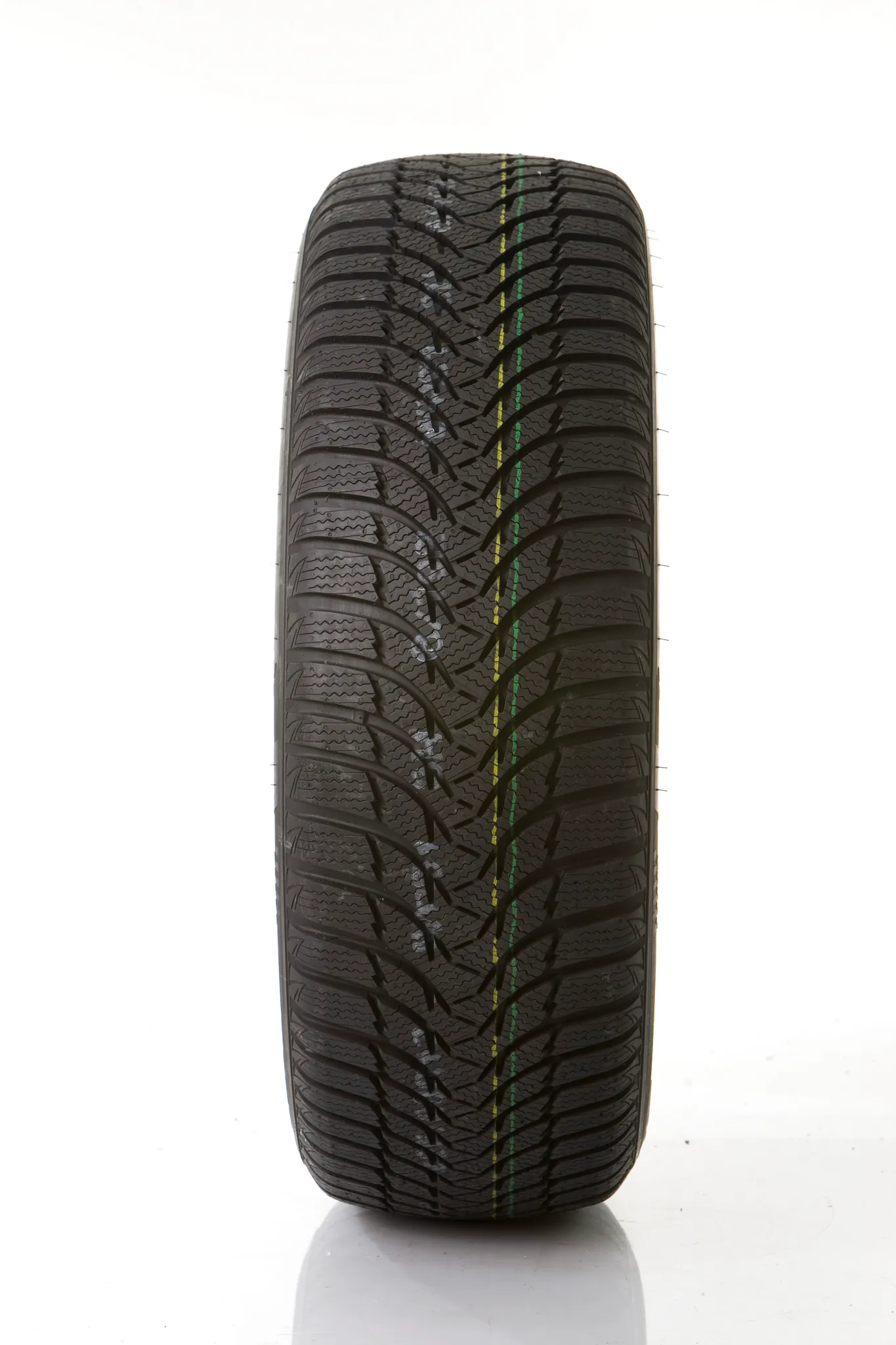 Kumho 205/60 R15 WINTERCRAFT WP51 91H RG DOT2024 - obrazek 3