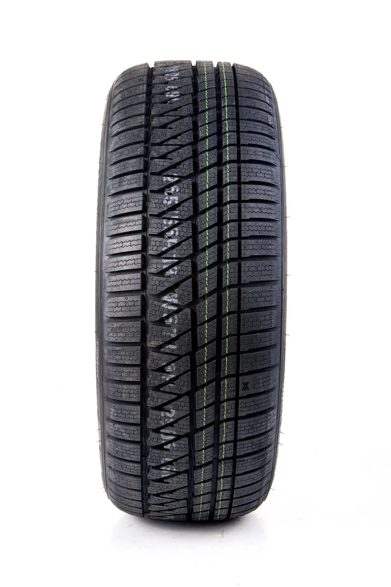Kumho 205/70 R15 WS71 M+S 96T - obrazek 3