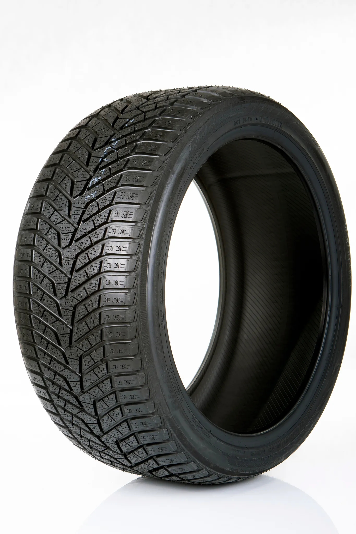 Yokohama 275/40R20 BluEarth V905 106VXL - obrazek 2